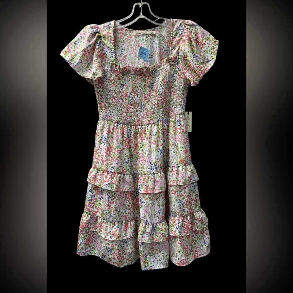 Liberty Love/ NWT/ Jr Dress/ smocked floral print/ size M